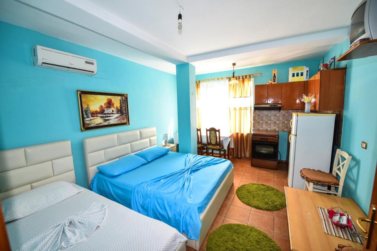 Lovely Apartment W/ Ac + Bath. + Kitchen + Parking And Garden Shkoder Ngoại thất bức ảnh